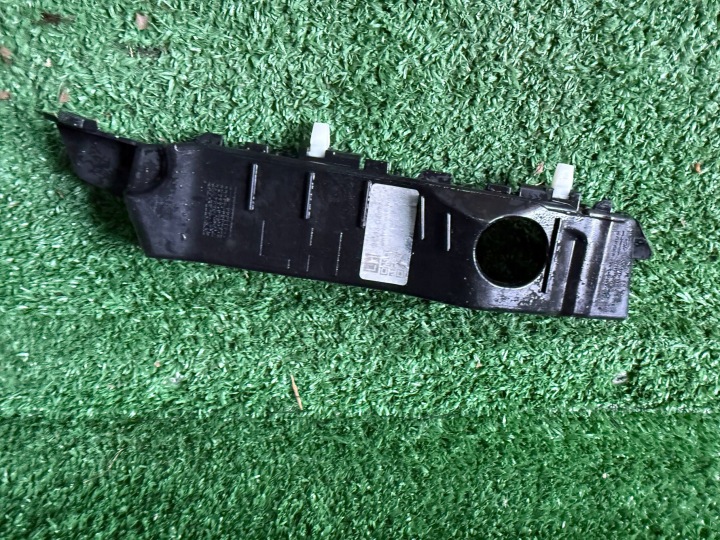 HYUNDAI I30 Suppporto montaggio paraurti sinistra Anteriore 86515-G4000