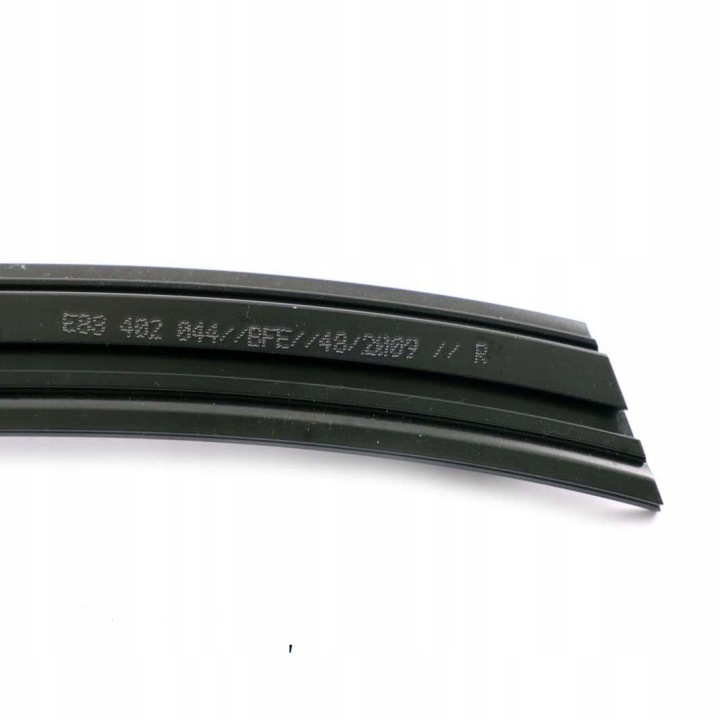 BMW Cabrio E88 Seal frame right roof 11