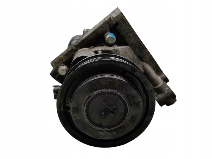 Pompa ausiliaria acqua motore OPEL ZAFIRA C MERIVA B MOKKA ASTRA J K 1.6 CDTI 55569983