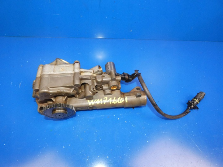 MERCEDES CLA W117 A W176 GLA W156 B W246 1.6 CGI oil pump