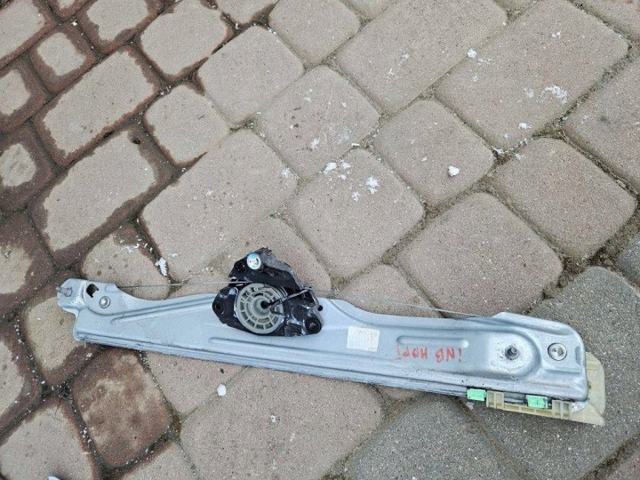 lehúzó ablak far hátsó jobb EUROPA Opel Insignia B 39138556