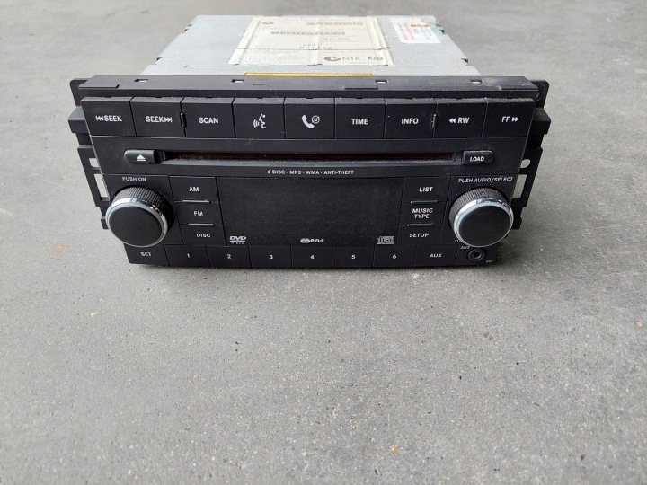 RADIO CD DVD MP3 05064055AK DODGE NITRO