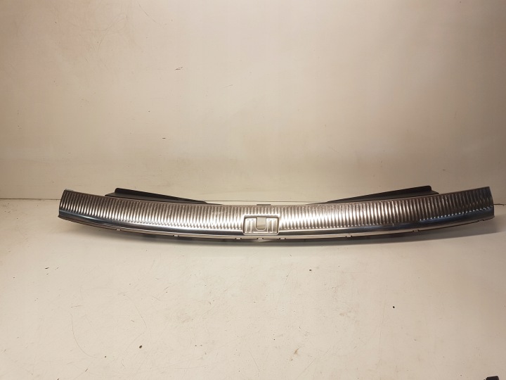cover of the threshold boot AUDI Q7 LIFT 4L0864483A