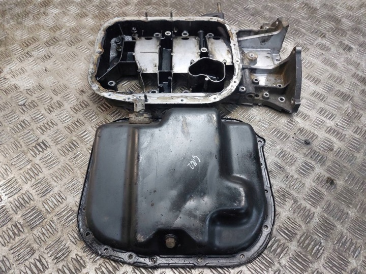 MISA oil sump TOYOTA COROLLA E12