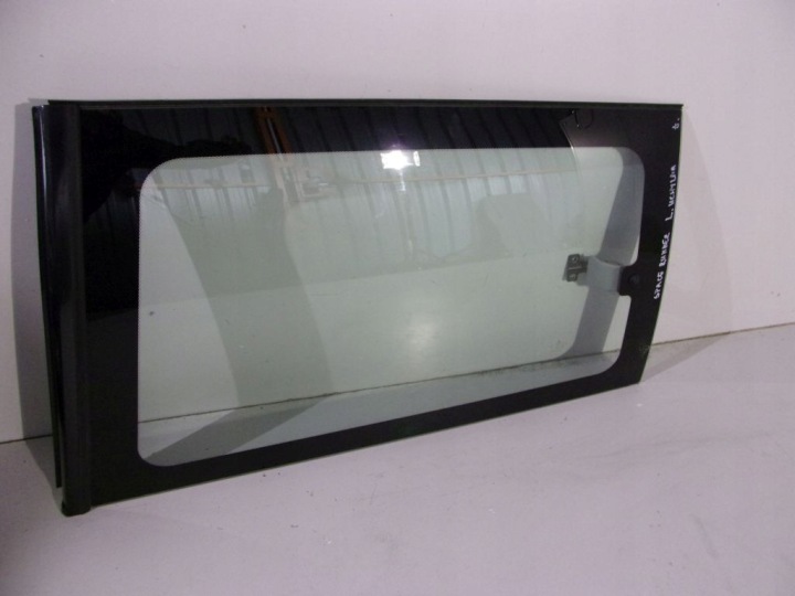 Mitsubishi Space Runner II FENSTER uchylna links