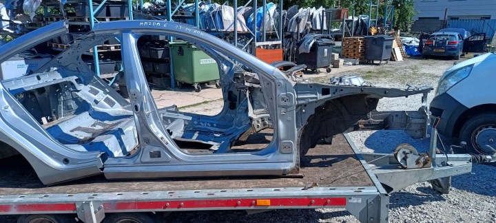 MAZDA 6 III GJ LONGHERONE Destra Anteriore Anteriore Destro MINIGONNA RIVESTIMENTO MONTANTE 2013