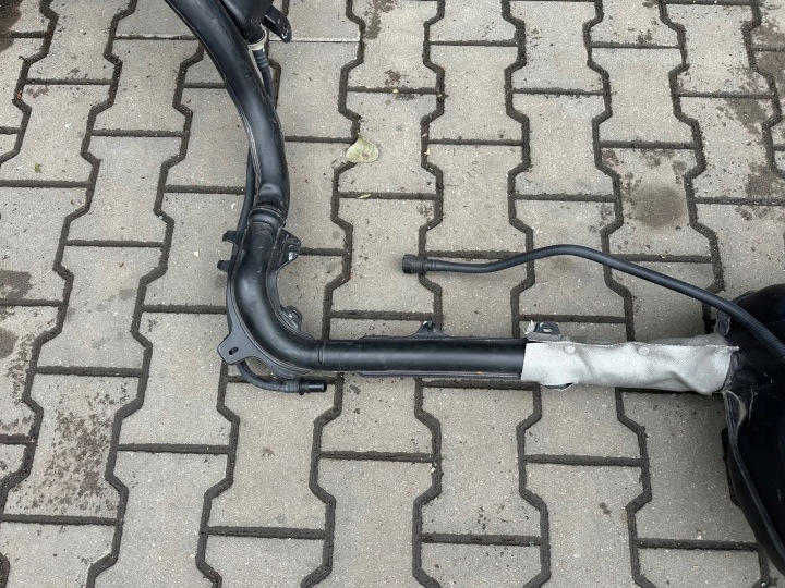 CITROEN JUMPY III 1.6 BLUEHDI BAK FUEL COLOURER 9811260780 9