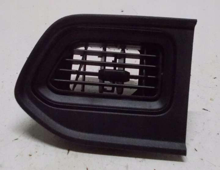 RENAULT MASTER III LIFT grid air conditioning devices consoles right 687518035R 687517173R