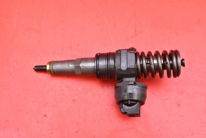 injection injecteur 0414720215 038130073AG VW TOURAN 1 et 1.9 TDI 100KM 03-06