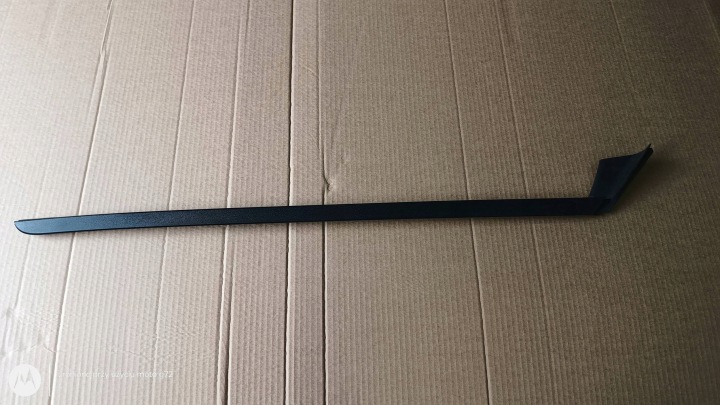 HYUNDAI I20 III 3 BAYON Moulage Vitres CZOLOWEJ Droite Avant 86141Q0000