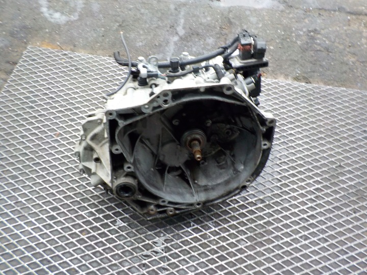 PEUGEOT 3008 Getriebe 20DS82