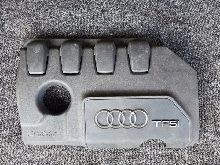 motor cover cover AUDI A3 8P LIFT 1.8 TFSI CDA 06J103925AE