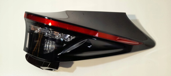 Toyota Yaris Cross Licht hinten rechts FULL LED 815500DE20 (R510)
