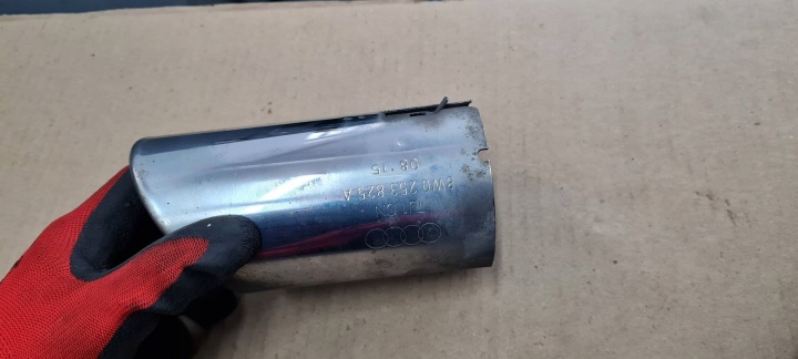 A4 B9 8W Terminal échappement de l’échappement TLUMIKA CHROM 8W0253825A A5 8W