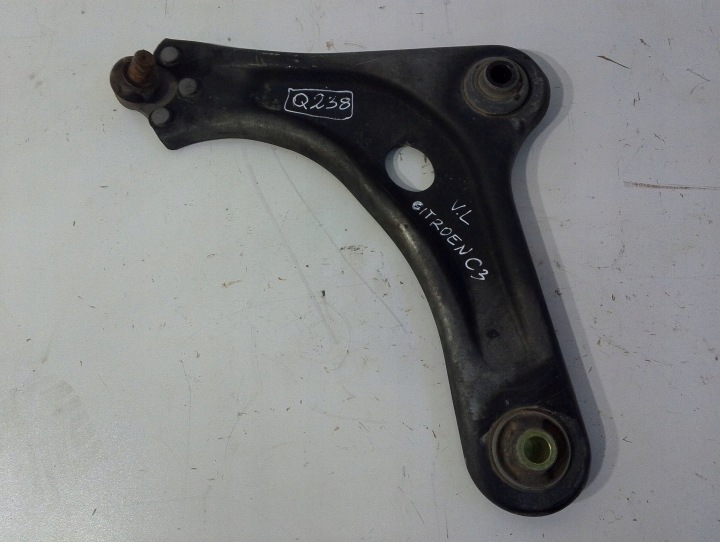 Citroen C3 III arm front left (Q238)
