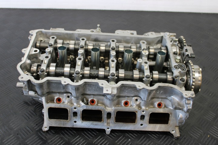 head. of a cam valves LEXUS NX 300H 2,5 HYBRID
