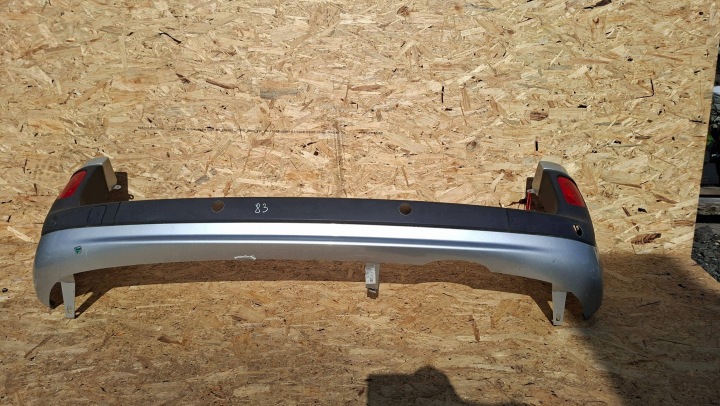 Stoßstange heck RENAULT KANGOO II MERCEDES CITAN und unter Sensoren PDC 07-2021