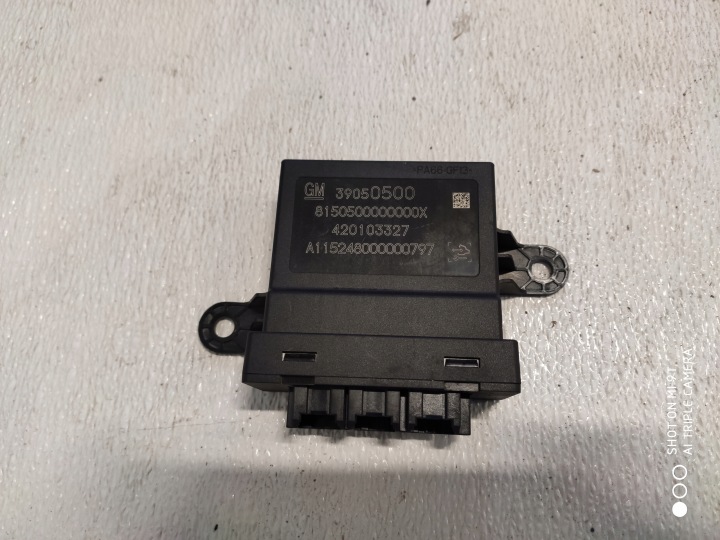 OPEL ASTRA K 2015 Module ASYSTENT Stationnement 39050500