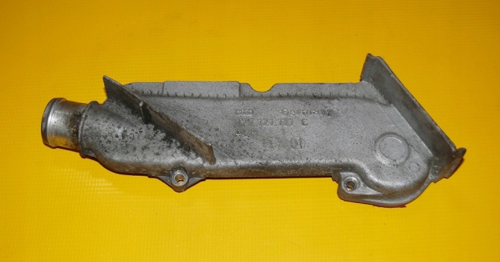 kryt termosztát držák AUDI S6 A6 C5 4.2 ASG 299KM 077121121C