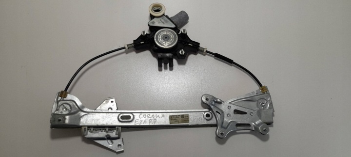 Toyota Corolla E21 window regulator front right 8570102090 (SK164)