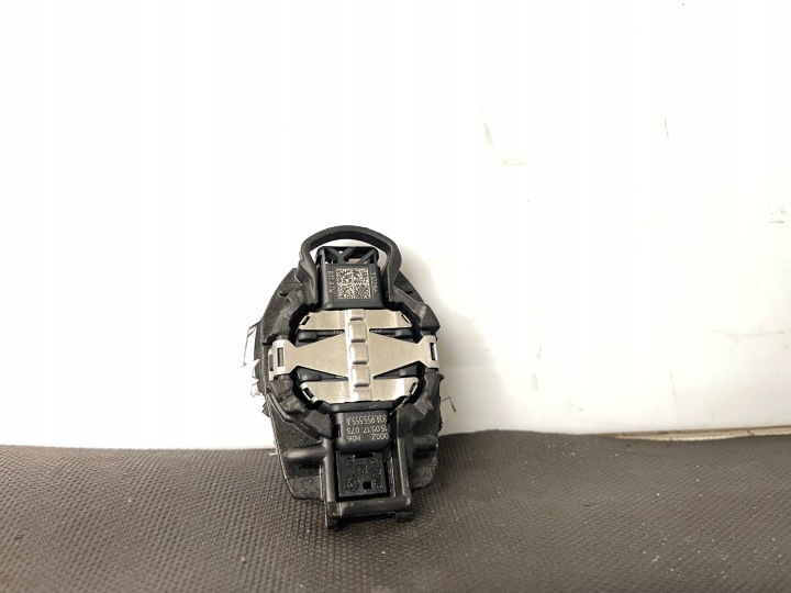 AUDI A4 B9 A5 F5 8W snímač SENSOR dažďový 81A955555A