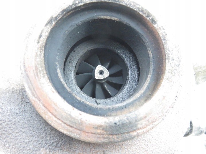 VW GOLF V 1.9 TDI PD 03G253014F BKC 6