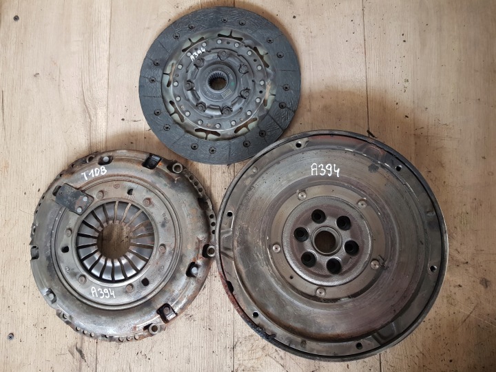 FORD FOCUS MK3 1.6TDCI T1DB wheel flywheel FM51-6477-DD pressure plate disc A394