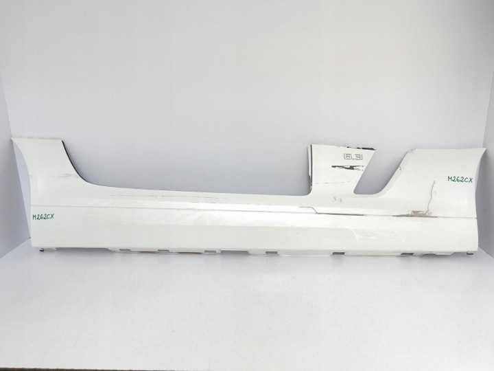 MERCEDES SLS AMG 63 6.3 C197 10-14 threshold moulding cap cover right