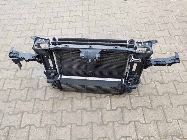 INFINITI Q50 2.2D Ossatura anteriore RIVESTIMENTO radiatore komplet
