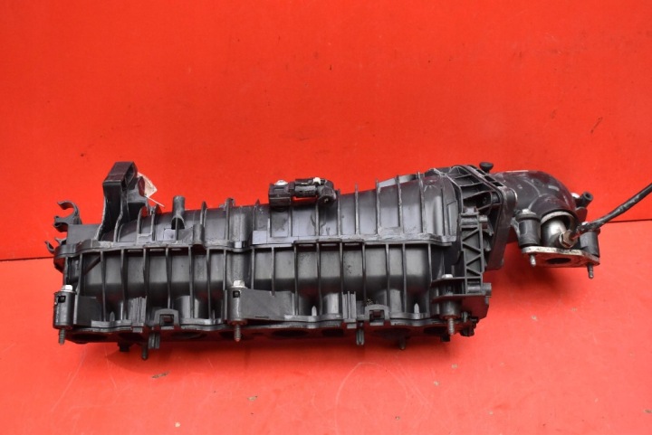 intake manifold 780799105 BMW F10 F11 2.0 D 184 KM 09-13