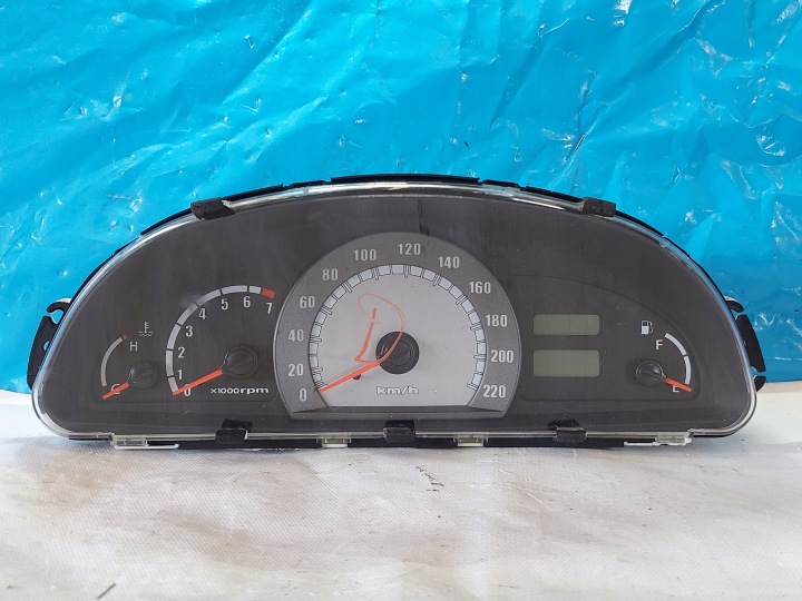 Instruments tachymètre compte tours Horloge montre tableau bord HYUNDAI MATRIX 1.6 B 20020226