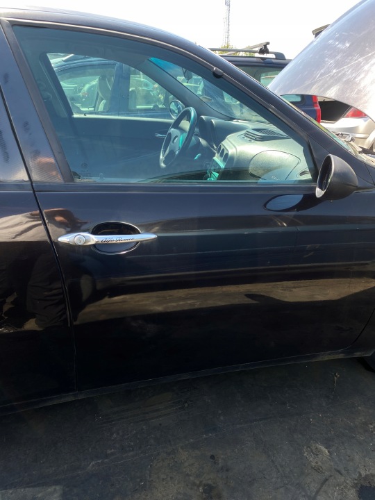 Portière Droit Avant Avant Alfa Romeo 156 kod lakieru 821/A 97-02