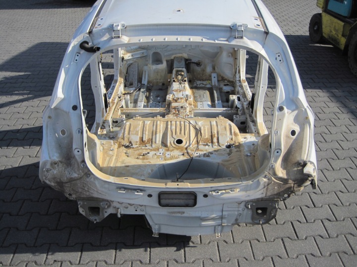 čtvrtka blatník levý pravý záď OPEL KARL