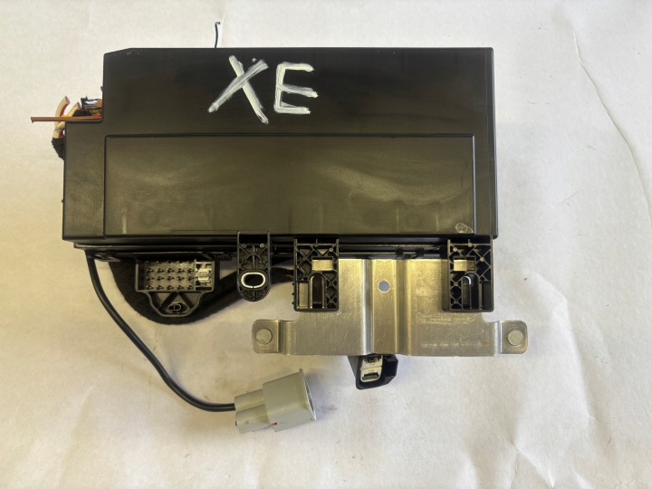 JAGUAR XE Module fusibles GX7314C445AA
