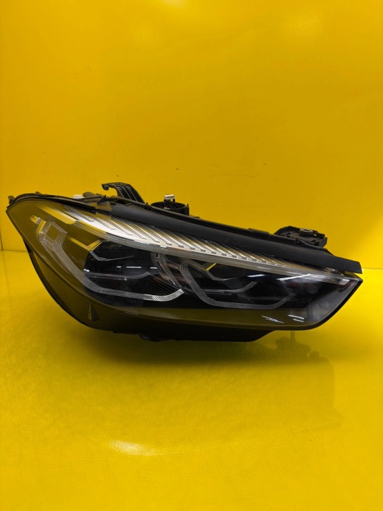 Licht rechts BMW 8 G14 G15 Full Led 8739582-04