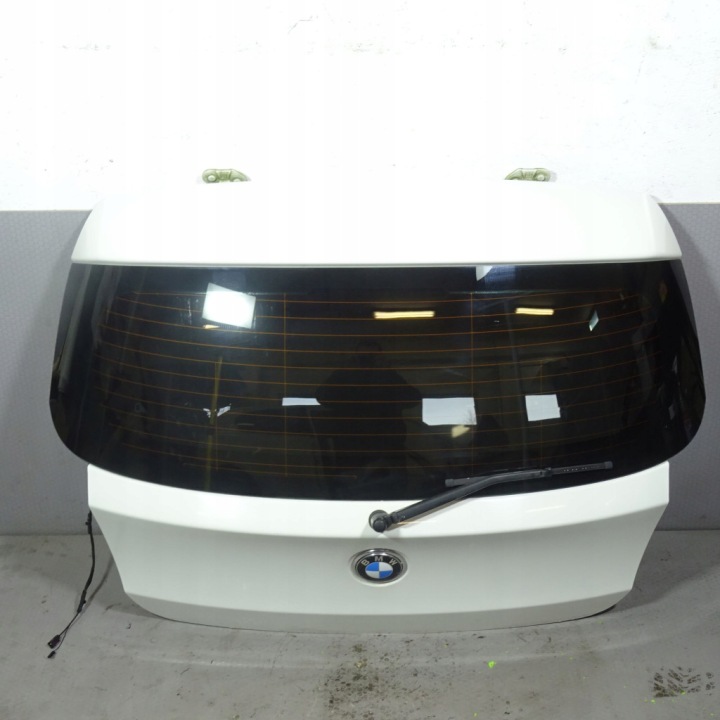 BMW 1 E81 E87 3D LIFT Arrière Porte arrière coffre hayon 300