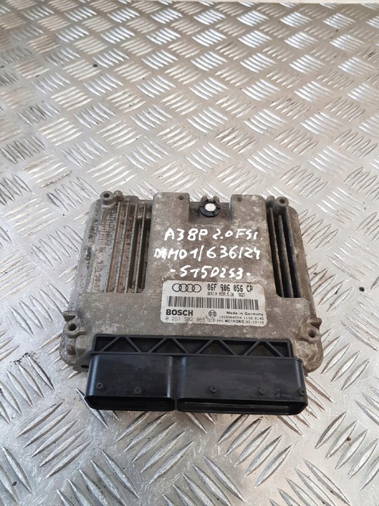 Unité de contrôle Moteur 06F906056CP 0261S02065 AUDI A3 8P 2.0 FSI 04R- EUROPA