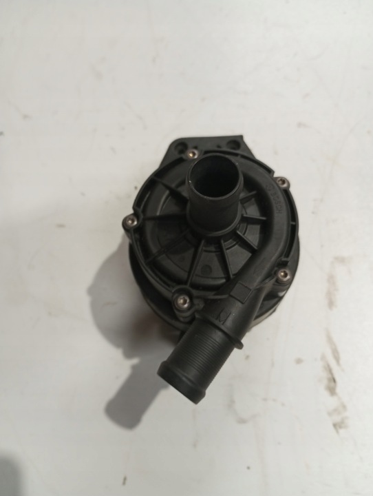 supplementary water pump RENAULT 144B03413R