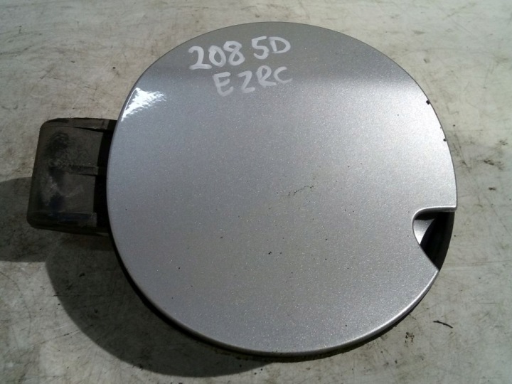 Peugeot 208 und HB 5D Tankklappe des Kraftstoffsbehälters EZRC