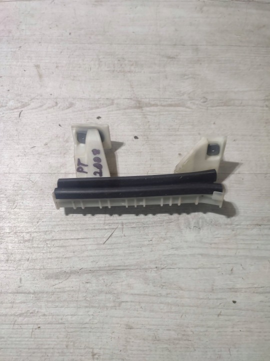 Peugeot 2008 II 2020 rear part side right moulding windows door tylnych