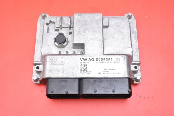 Unité de contrôle Ordinateur Moteur 05C907394C SKODA OCTAVIA 4 IV 1.0 TSI 110 KM 19