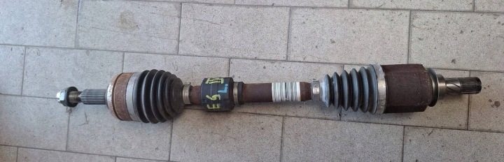 Antriebswelle vorne links Seite Renault Megane IV 391018406R