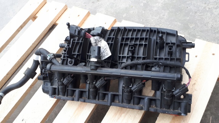 A4 B9 8W intake manifold 2.0 TFSI 06L133201B A5 8W