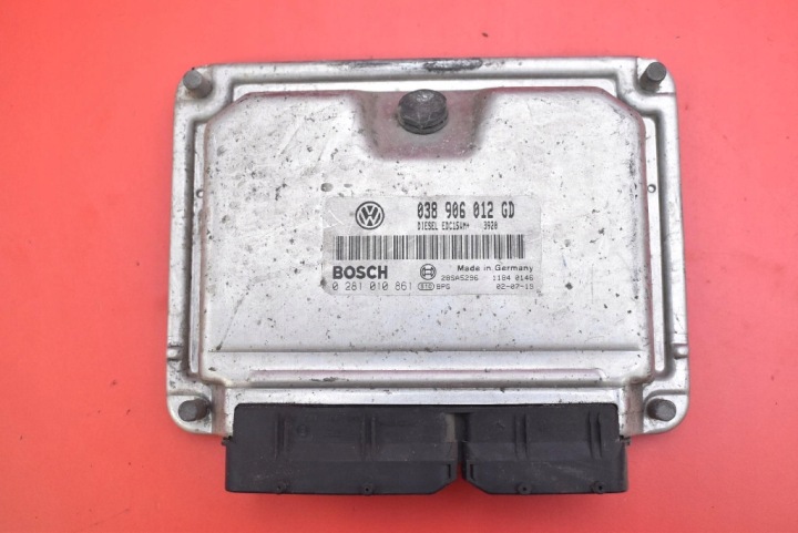 Unité de contrôle Ordinateur Moteur 038906012GD SKODA FABIA 1.9 SDI 64 KM 99-04