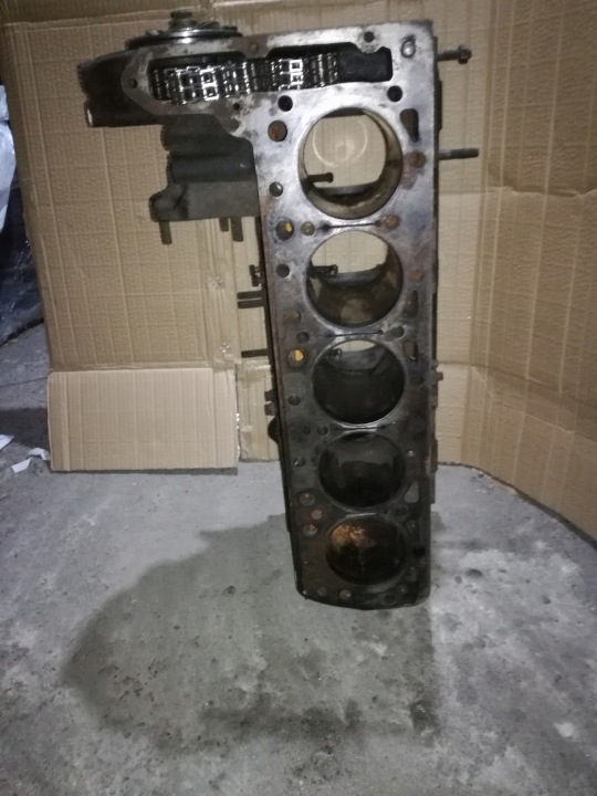 BLOK of the engine MERCEDES W123 3,0D TURBO 6170110601