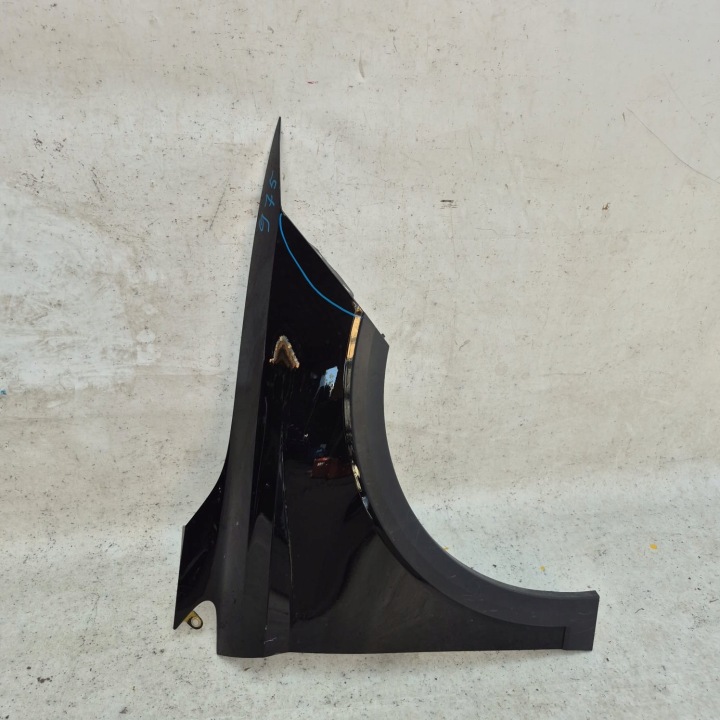 SEAT ARONA 17- fender front front right