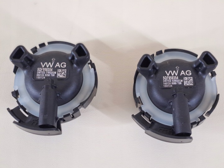 Sensor ZDERZENIOWY Beschleunigungs- Tür vorne vorne SEAT ARONA FR LIFT 24r