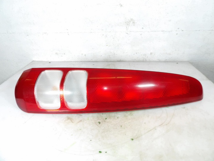 HONDA HRV et LIFT Feux phare Arrière Droit P0003R