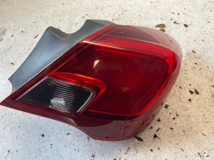 OPEL CORSA E 3D 3 Tür Licht rechts hinten W Kotflügel rechts heck 39012628