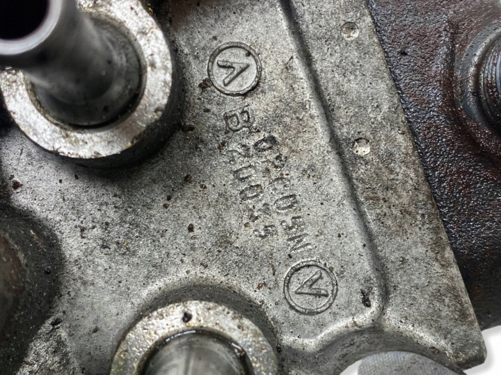 Toyota Land Cruiser (J150) Injection pump 12